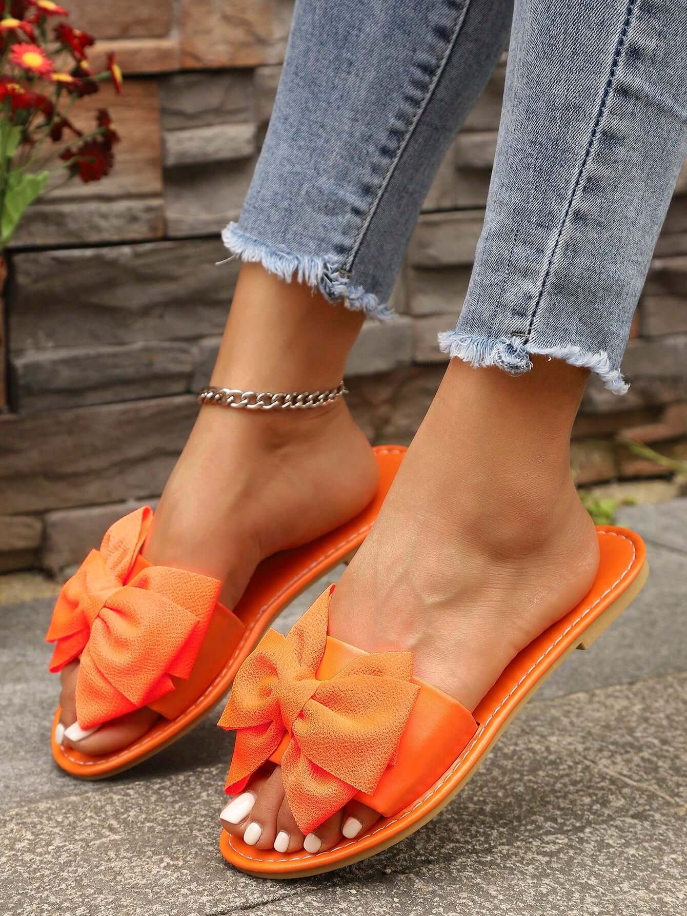 Axon Vibrant Orange Beach Slippers
