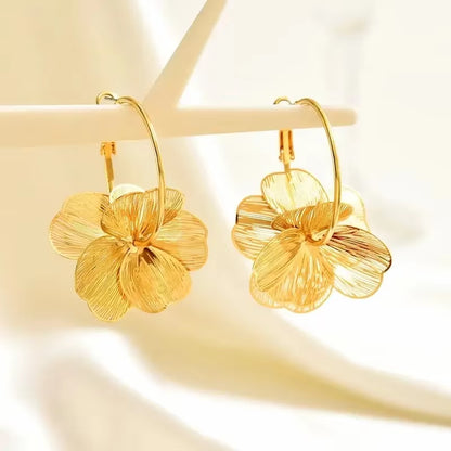 Axon Flower Hoop Earring